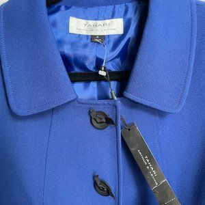 Tahari long suit coat - NWT - Size 4
